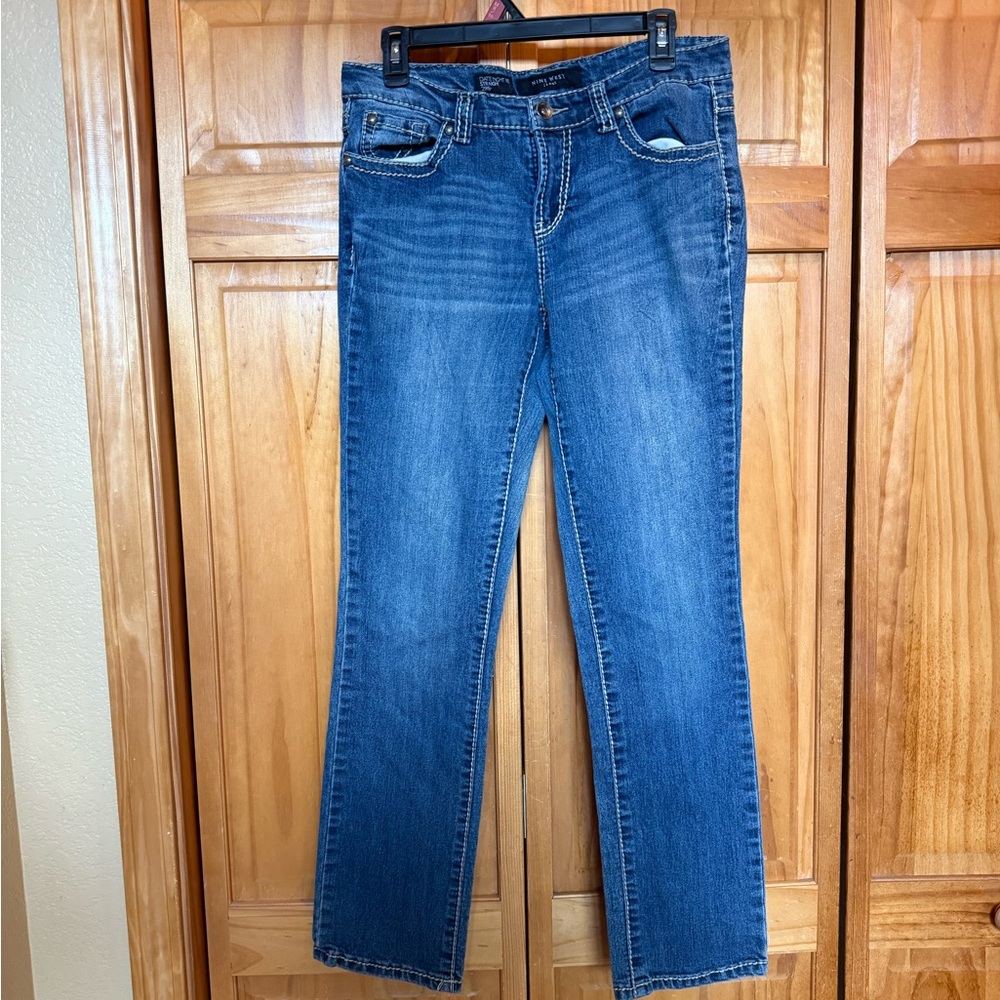 Nine West Jeans Date Night Fit Straight Leg Rhinestone Embroidered Denim Blue 8